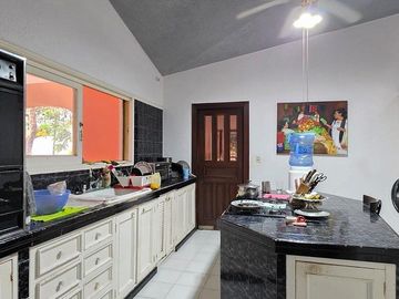 RESIDENCIA EN VENTA DENTRO DE MERIDA