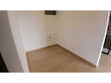 VENDO APARTAMENTO ESQUINERO  CON CLUB HOUSE EN CAJICA