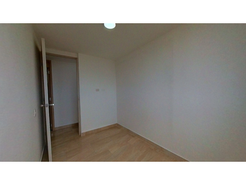 APARTAMENTO EN VENTA JAMUNDI PORTAL DE LAS PALMAS  8P C/A PARQ