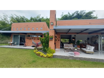 Casa campestre en condominio para la venta en Pueblito Cafetero!!!