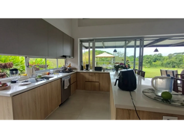 Casa campestre en condominio para la venta en Pueblito Cafetero!!!