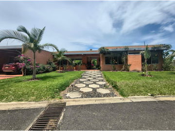 Casa campestre en condominio para la venta en Pueblito Cafetero!!!