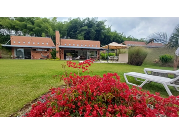 Casa campestre en condominio para la venta en Pueblito Cafetero!!!