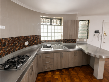 Se Arrienda Apartamento en Edificio Caldas, la Candelaria