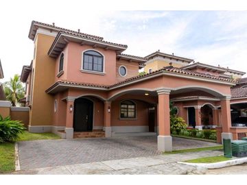 VENTA DE CASA DUPLEX EN PH EL DORAL - COSTA SUR