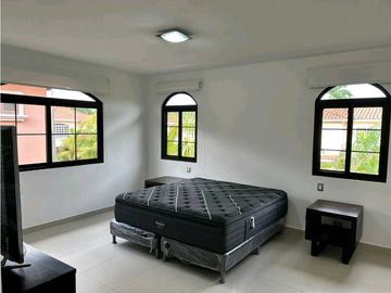 VENTA DE CASA DUPLEX EN PH EL DORAL - COSTA SUR