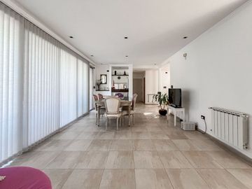 CASA EN VENTA PUNTA LARA 3 DORMITORIOS
