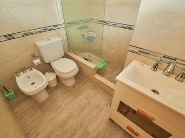CASA EN VENTA FLORENCIO VARELA APTO CRÉDITO
