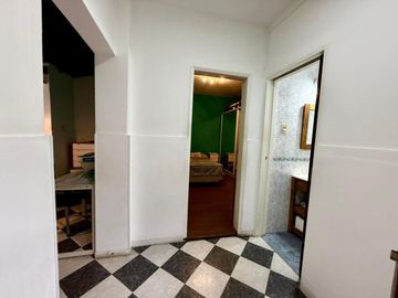 Venta PH 4 ambs. Exc. Ubicación. Quincho y Patio