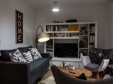 VENTA DEPARTAMENTO 2 AMBIENTES  C/ COCHERA MORENO