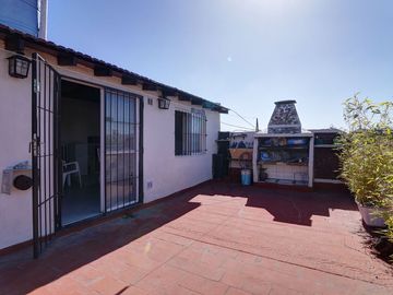 Venta-PH 3 amb c/terraza, quincho y garage-Liniers