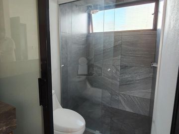 Departamento en Renta en Loma Alta, a una cuadra de Av. Sierra Leona