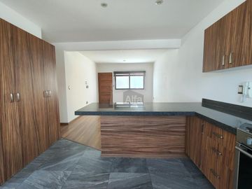 Departamento en Renta en Loma Alta, a una cuadra de Av. Sierra Leona