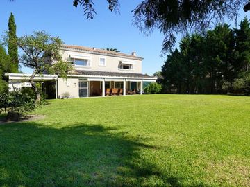 CASA EN VENTA EN LA ISLA, NORDELTA, AL LAGO