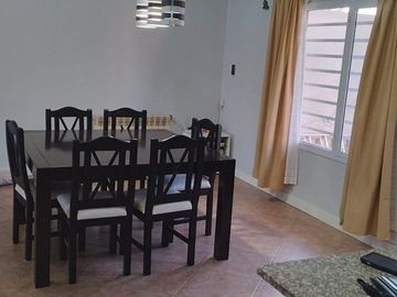 Venta Casa 4 dormis, garaje, piscina APTA CREDITO