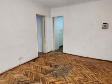 VENTA DEPTO 3 AMB CABALLITO BAULERA A REFACCIONAR