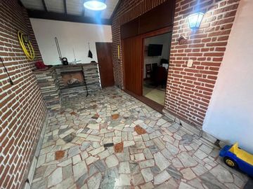 VENTA CASA 3 AMBIENTES COCHERA ITUZAINGO ESTACIÓN