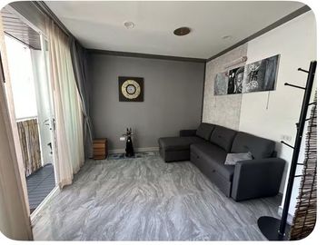 Spacious Renovated 1-Bedroom Condo in Arisara Place, Bophut
