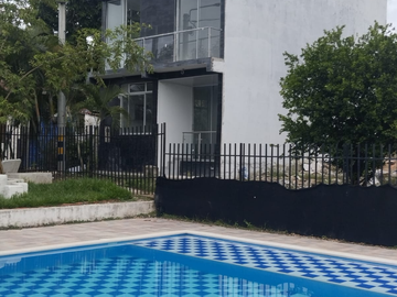 Casa en venta de 3 hab. en Centro , Carmen De Apicalá