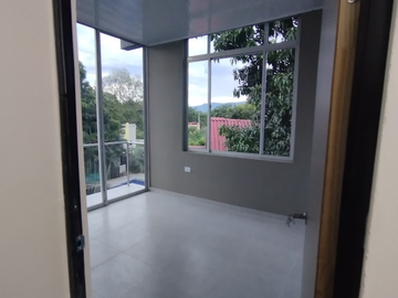 Casa en venta de 3 hab. en Centro , Carmen De Apicalá