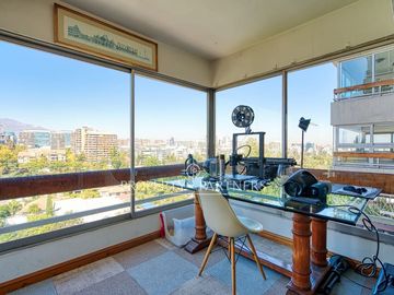 Exquisito departamento, vista increíble, a pasos Alianza Francesa.