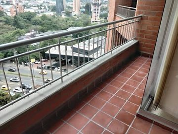ARRIENDO de APARTAMENTO en MedellÃ­n