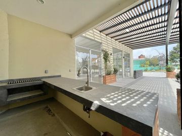 Casa en condominio en venta en Santa María Magdalena Ocotitlán, Metepec, México