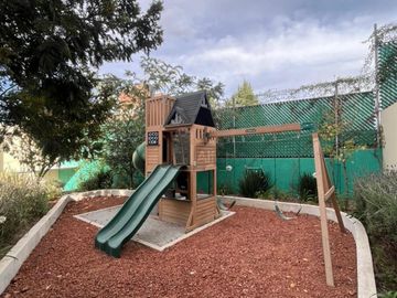Casa en condominio en venta en Santa María Magdalena Ocotitlán, Metepec, México