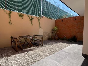 Casa en condominio en venta en Santa María Magdalena Ocotitlán, Metepec, México