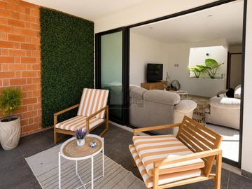 Casa nueva con 4 recámaras y terraza en Metepec