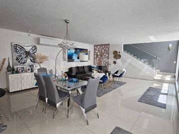 CASA EN VENTA ZONA PALO BLANCO EN SAN PEDRO GARZA GARCIA NUEVO LEON