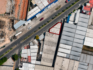 Bodega Comercial en Renta - Zona Auditorio Telmex y Av. Juan Pablo II