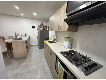 VENDO APARTAMENTO EN ENVIGADO, EL SALADO,PARQ