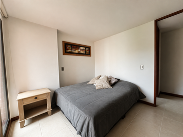Venta de apartamento en Envigado, sector 100% plano