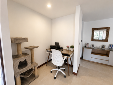 Venta de apartamento en Envigado, sector 100% plano
