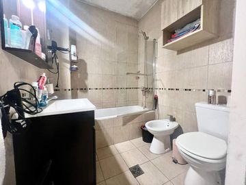 VENTA DPTO TERRAZA PROPIA 3AMB CASANOVA  BALCON