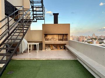 MONOAMBIENTE EN ALQUILER CON PILETA Y PARRILLA