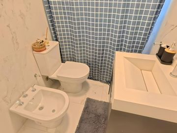 CASA EN VENTA BARRIO PUERTOS-MARINAS AL AGUA