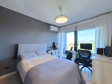 CASA EN VENTA BARRIO PUERTOS-MARINAS AL AGUA