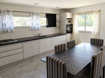 Venta Casa quinta pileta lote 6375m2 La Trinidad