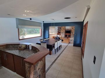 Casa EN ALQUILER de 3 dormitorios-Campos de Roca I