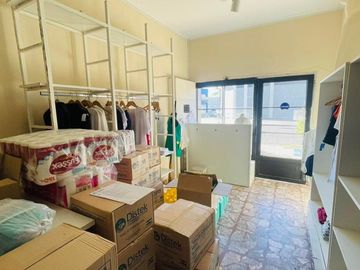 CASA EN VENTA 3 DORMITORIOS