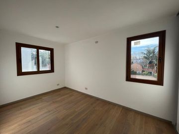 Duplex 3 dormitorios en VENTA - City Bell