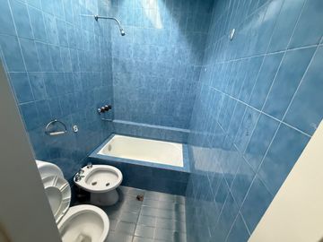 VENTA CASA 4 DORMITORIOS EN TABLADA PARK