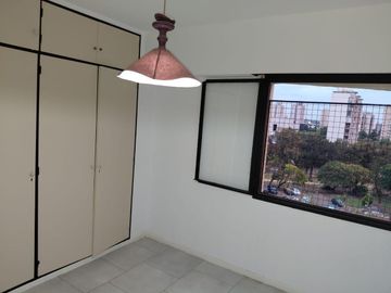 Venta Depto 4 ambientes Villa Celina Excelente!