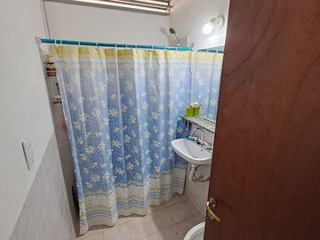 CASA VENTA 3 DORM. DON BOSCO COCHERA PATIO CORDOBA