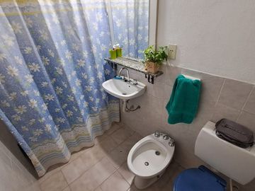 CASA VENTA 3 DORM. DON BOSCO COCHERA PATIO CORDOBA