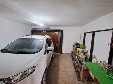 CASA VENTA 3 DORM. DON BOSCO COCHERA PATIO CORDOBA