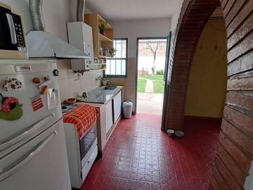 CASA VENTA 3 DORM. DON BOSCO COCHERA PATIO CORDOBA
