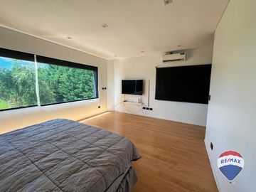 CASA 6 AMBIENTES EN ALQUILER EN LAGOS DE CANNING